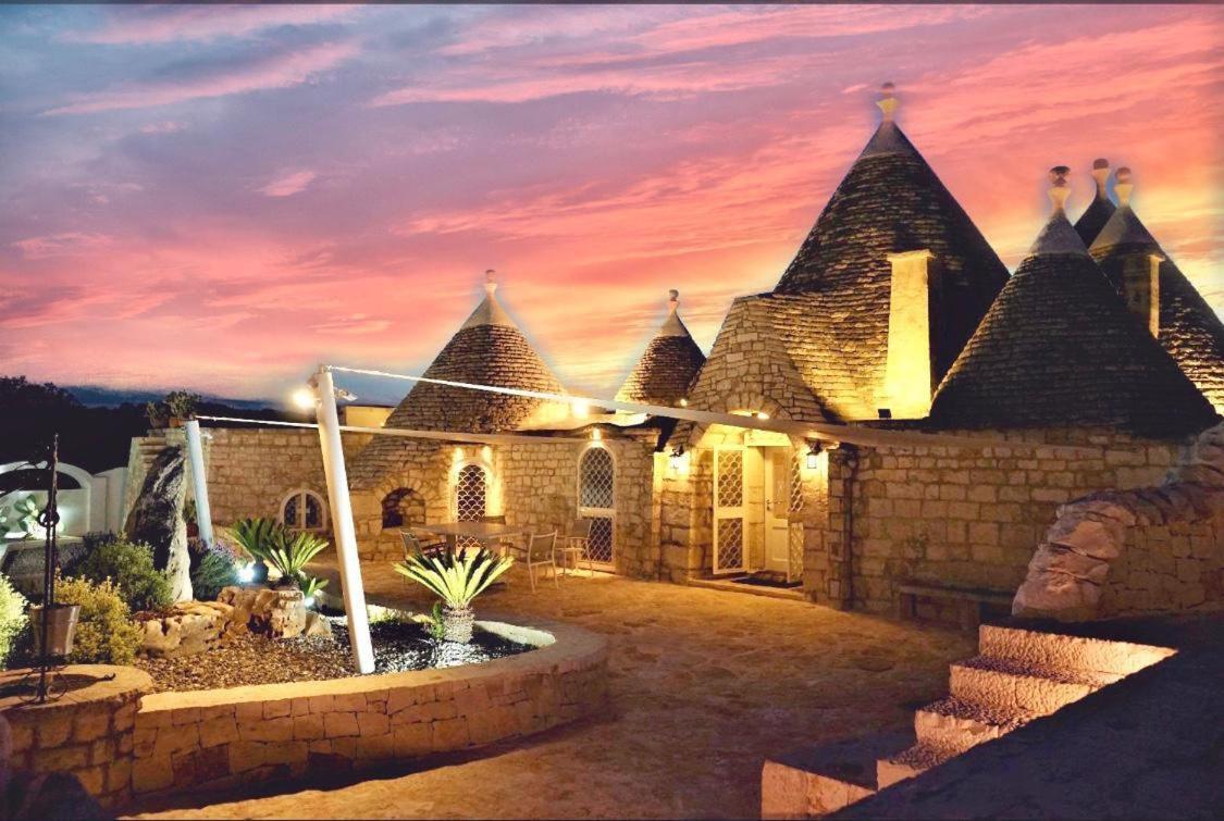 치스테르니노 Trulli Tesoro B&B 외부 사진